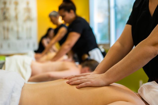 Ausbildung zum Ayurveda-Massage-Therapeuten